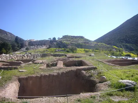 Grave Circle B (Mycenae) by Aegean Civilizations